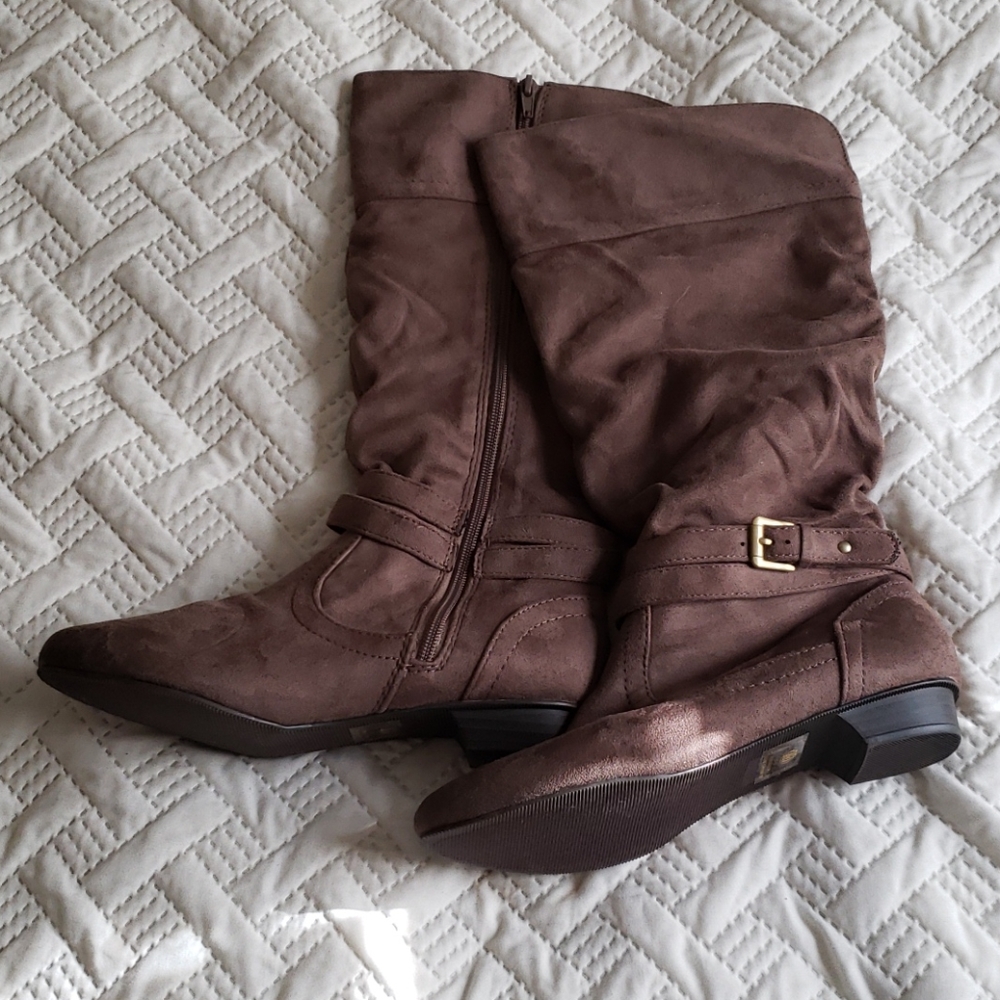 Gorgeous Brown soft boots